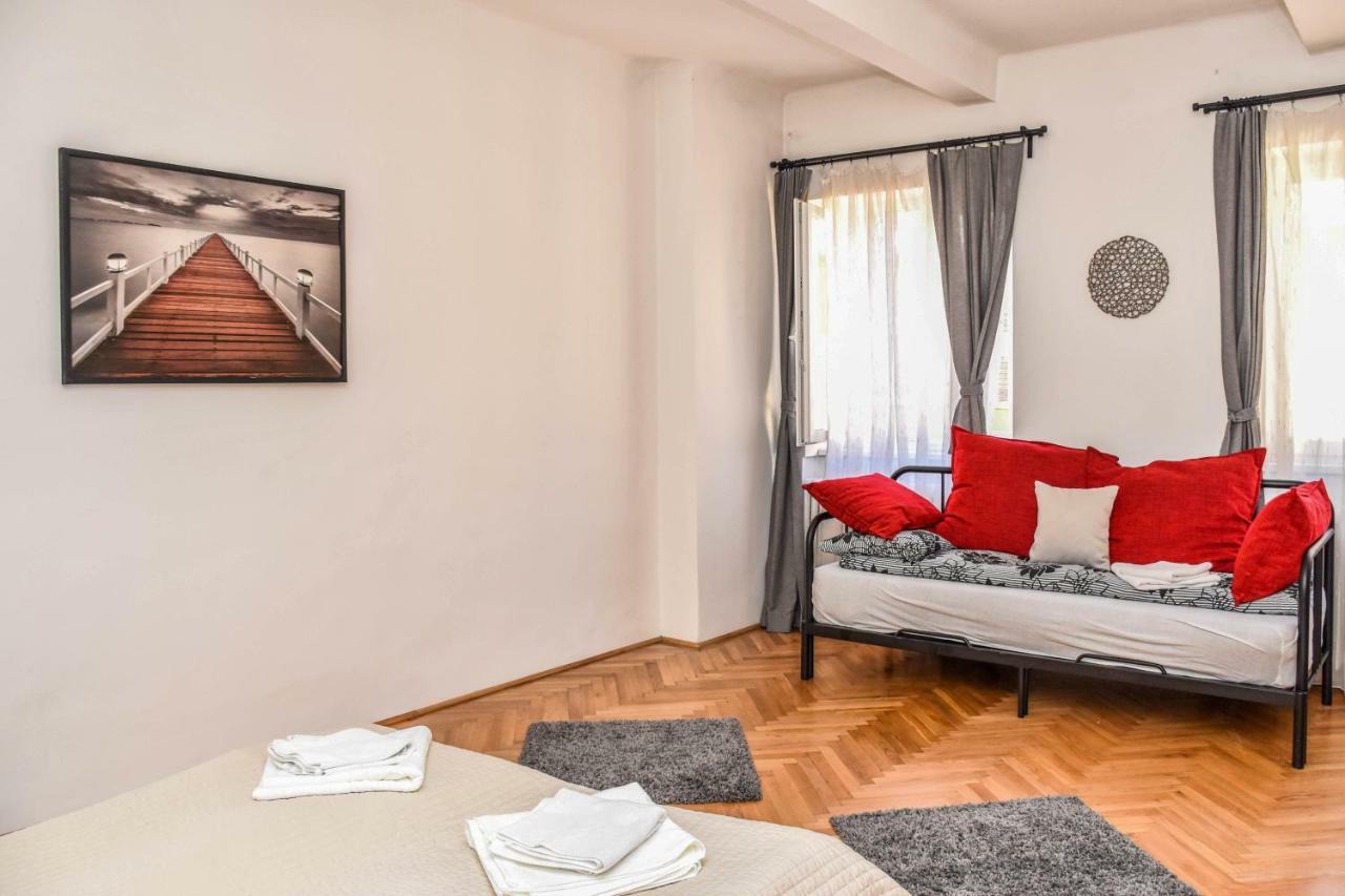 Diamond Astoria Apartments Budapest Esterno foto