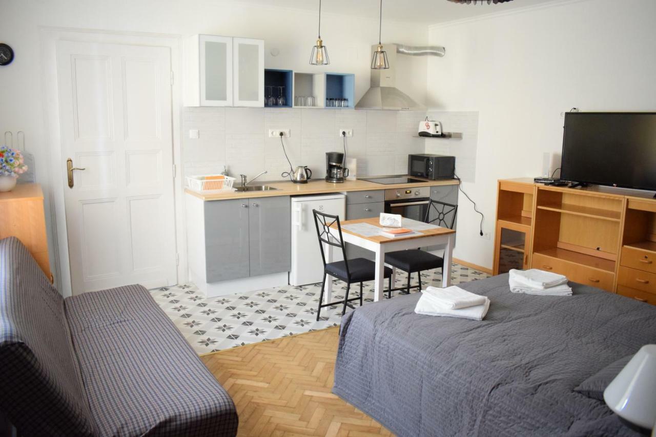 Diamond Astoria Apartments Budapest Esterno foto