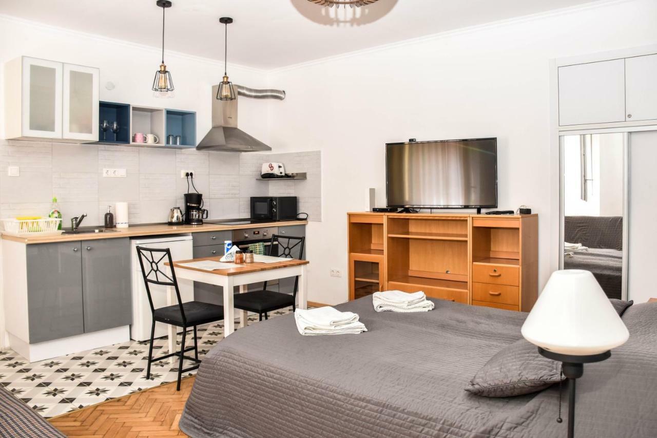 Diamond Astoria Apartments Budapest Esterno foto